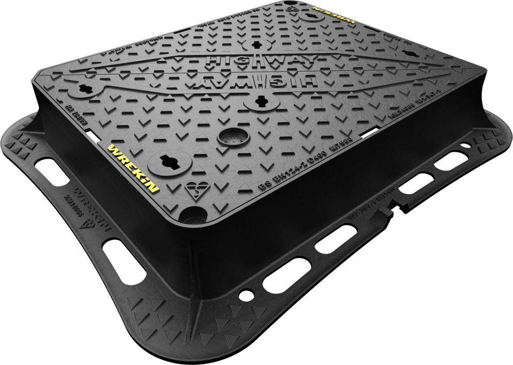 Highway D400 manhole cover 750mm x 600mm clear opening with 150mm fram